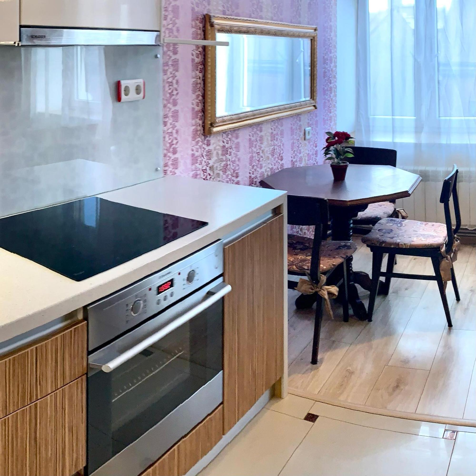 Fresh&Cozy Apartment, Parking Free, 15 Min Walk To Center Riga Exterior photo